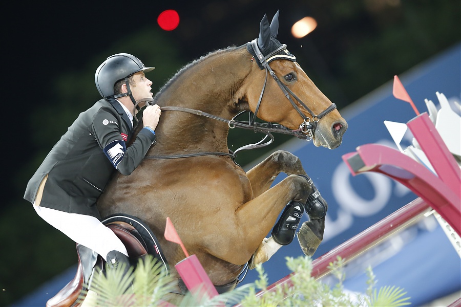 Scott Brash et son cheval Hello Sanctos russissent pour la premire fois dans l'histoire du ROLEX GRAND SLAM l'exploit de remporter les 3 preuves de cet important tournoi questre.